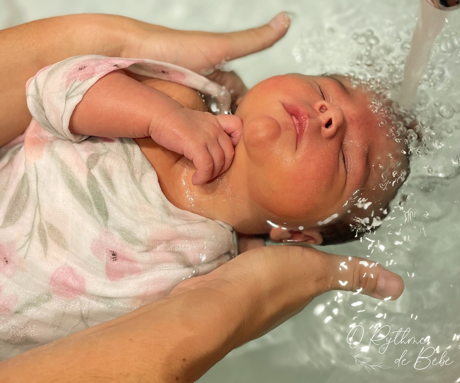 Thalasso bain bébé,Massage femme enceinte,Massage bébé,Ateliers parents-bébé